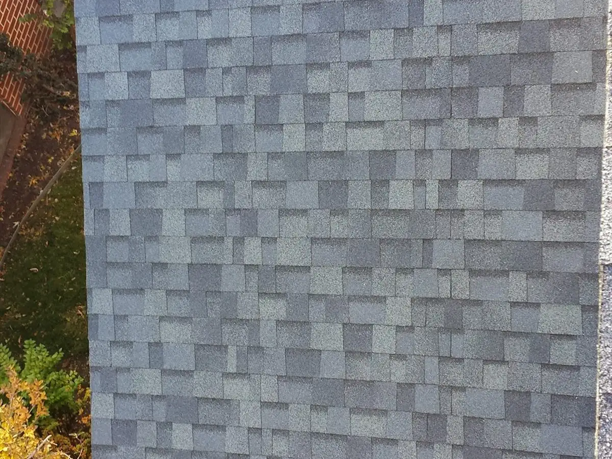Straight shingle courses along a finished roof edge